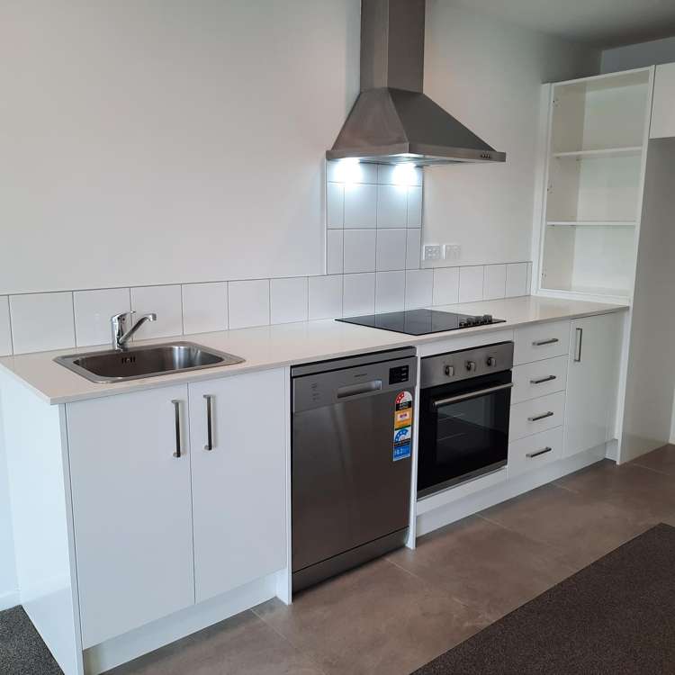 106/28b Eileen Newey Place Henderson_4