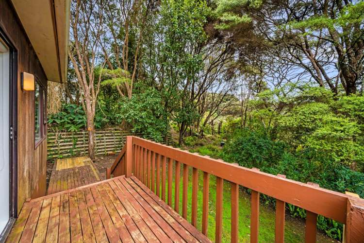 2/8 Odette Road Totara Vale_11