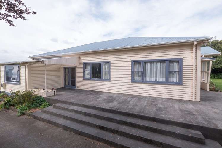 24 Bird Road Stratford_6