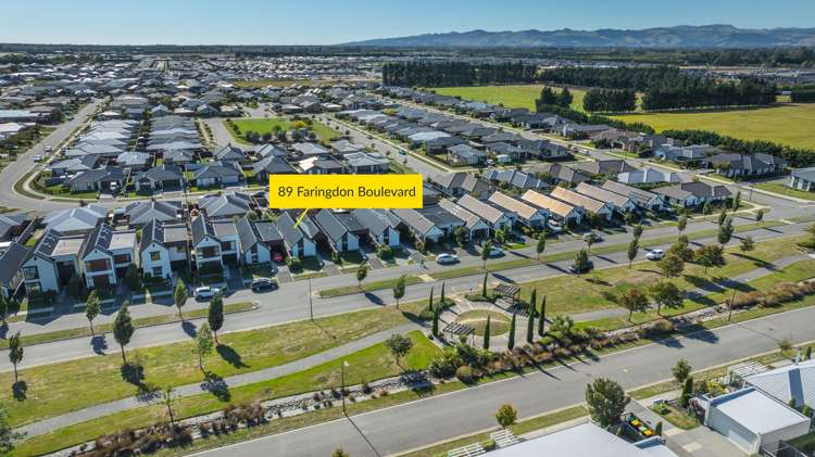 89 Faringdon Boulevard Rolleston_19