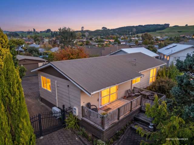 Easy Living, Great Garaging