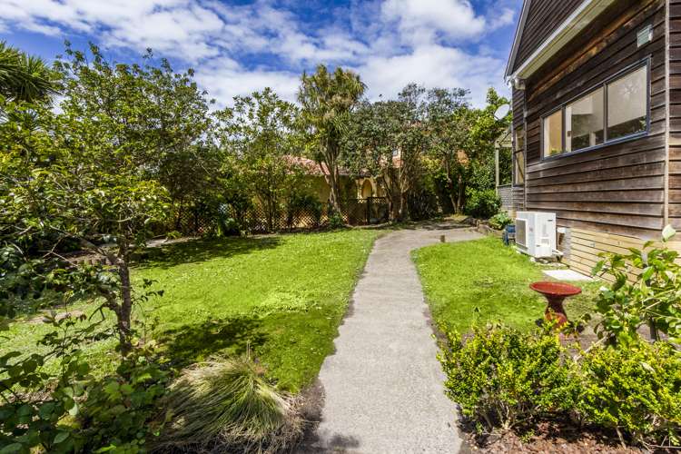 1/30 Uppingham Crescent Hillcrest_28