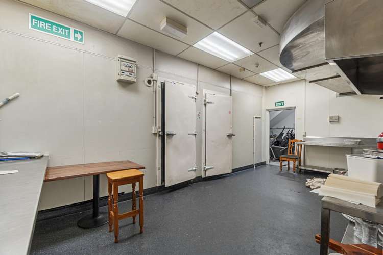 2/391 Victoria Street Hamilton Central_5