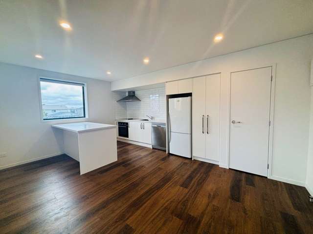 5/45 Cessna Crescent Mangere_1