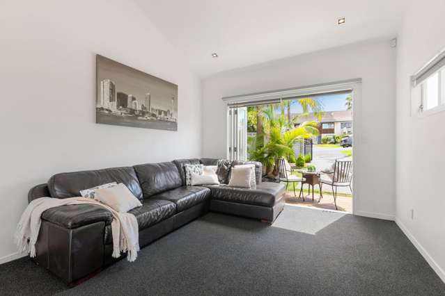 1/19 Tobruk Crescent Milford_2