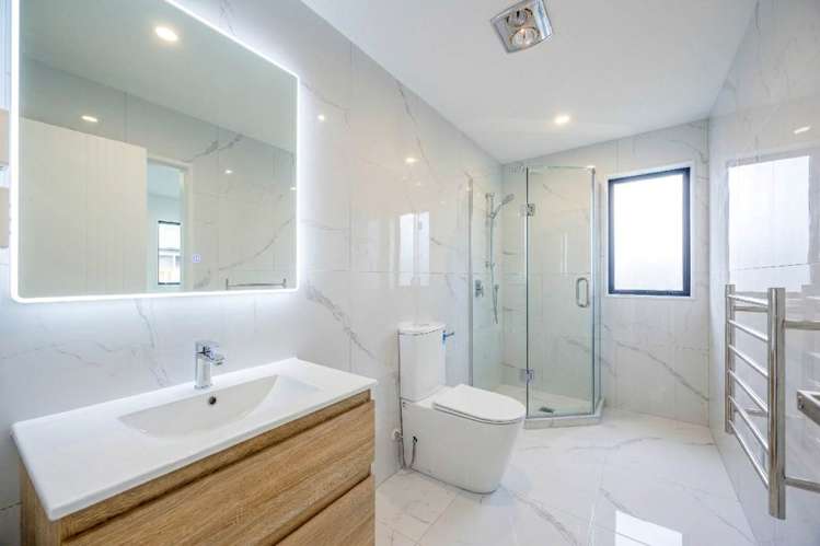 1/8 Alpers Avenue Epsom_15