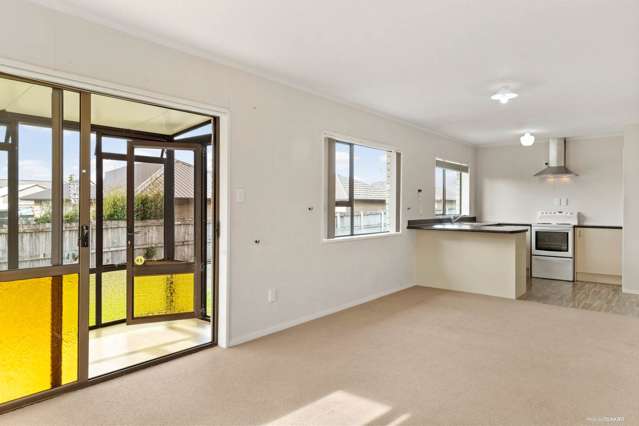 2/98 Harris Street Pukekohe_1