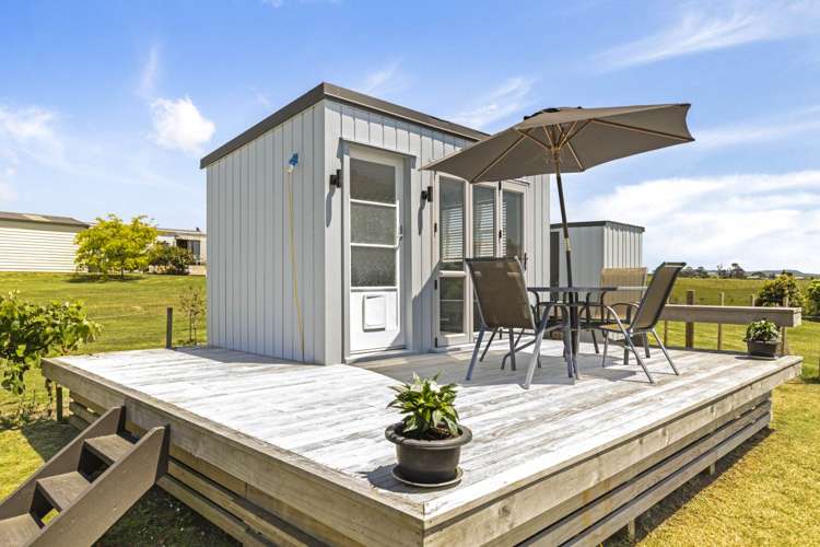 499 Grahams Beach Road Awhitu_34