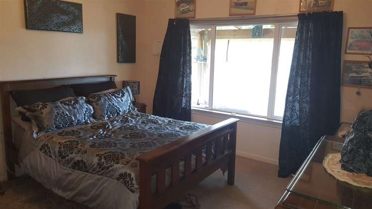 10/4963 Waimate Highway Glenavy_9