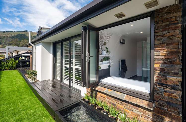 17 Village Lane Stoke_11