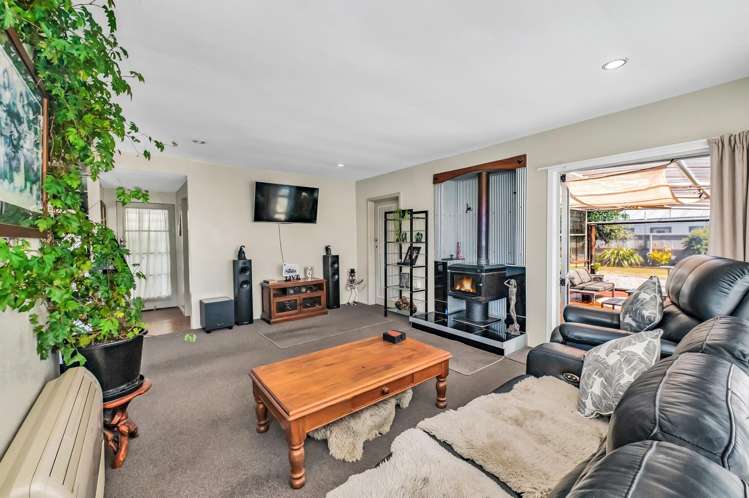 15 Ranui Street Hei Hei_10