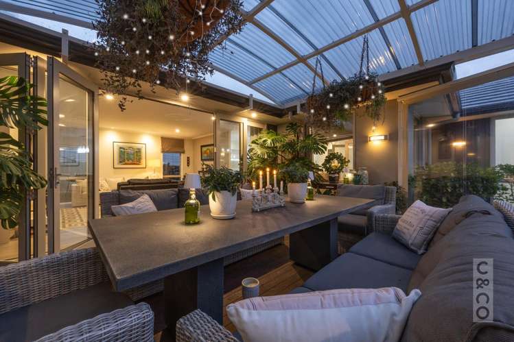 11 Canoe Lane Riverhead_19