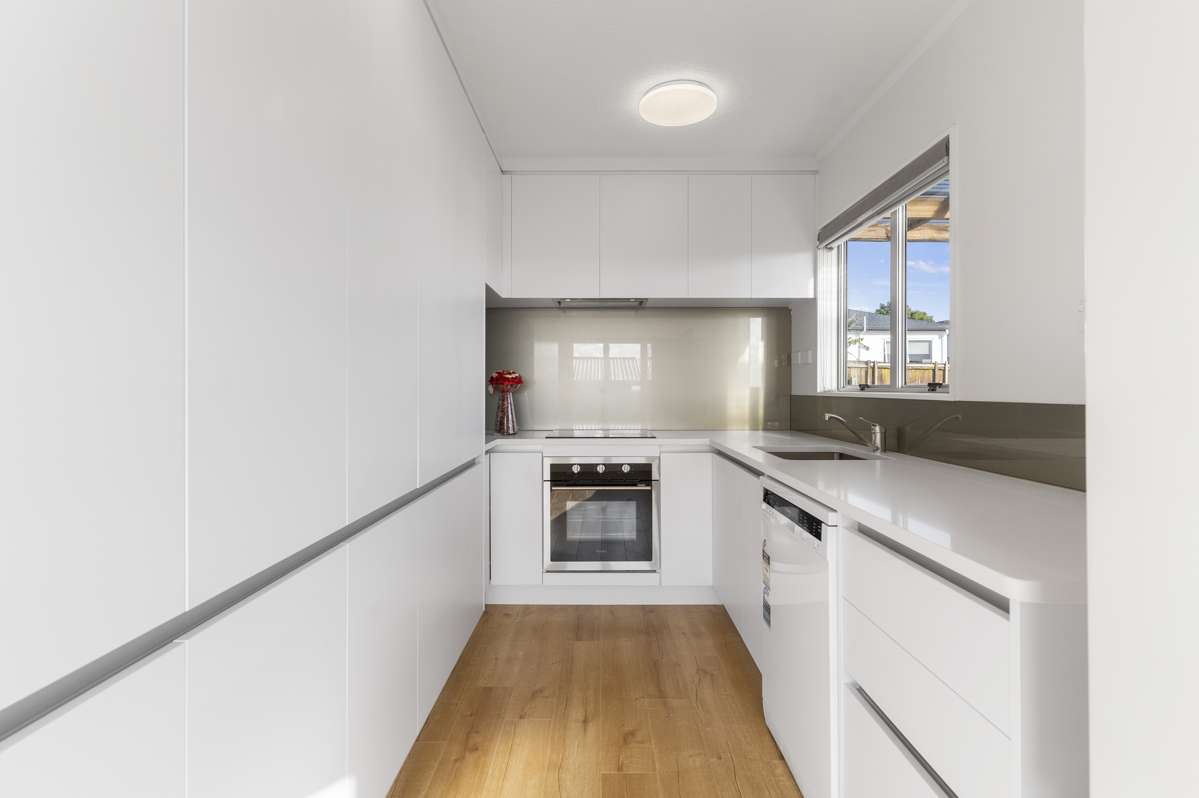 2/13 Greenstone Place_1