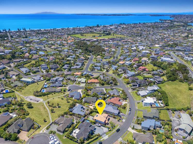 56 Waldorf Crescent Orewa_24