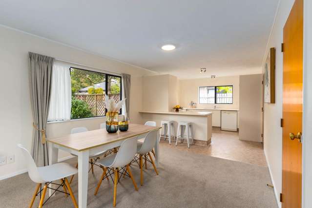 6 Furlong Crescent Churton Park_4