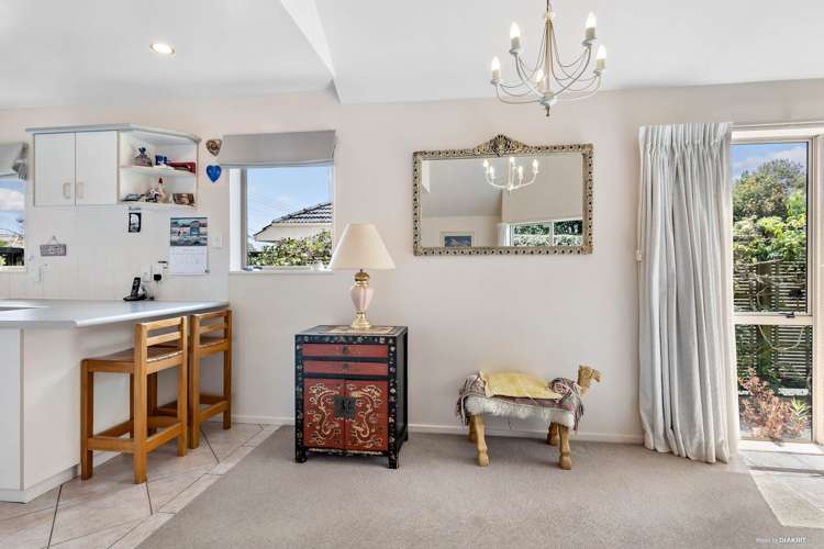 79 Te Atatu Road Te Atatu South_5