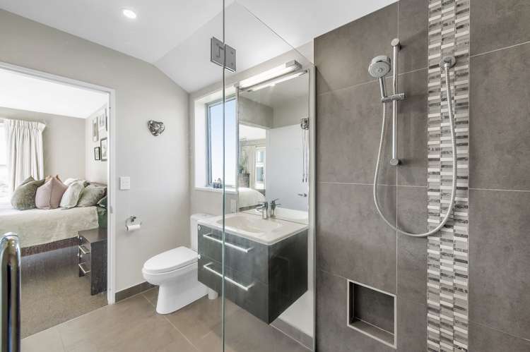 9 Dundee Close Darfield_25