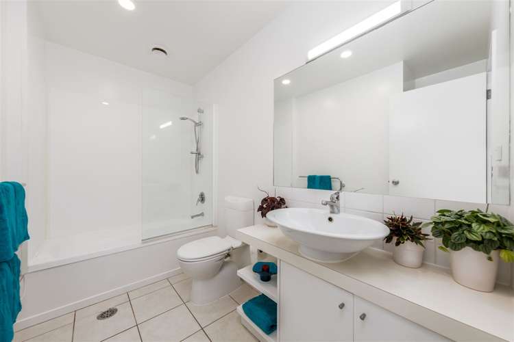 18/216 Manuka Road Bayview_13
