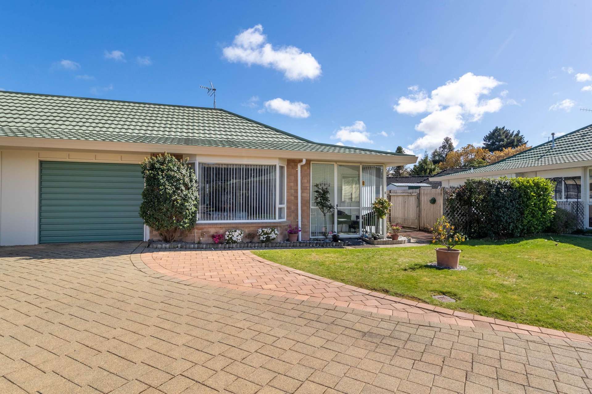 8/17 John Street Trentham_0