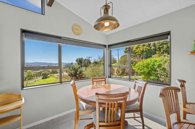 68 Valley View Road Otaika_5