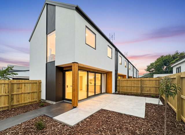 4/22 Frederick Street Waltham_1