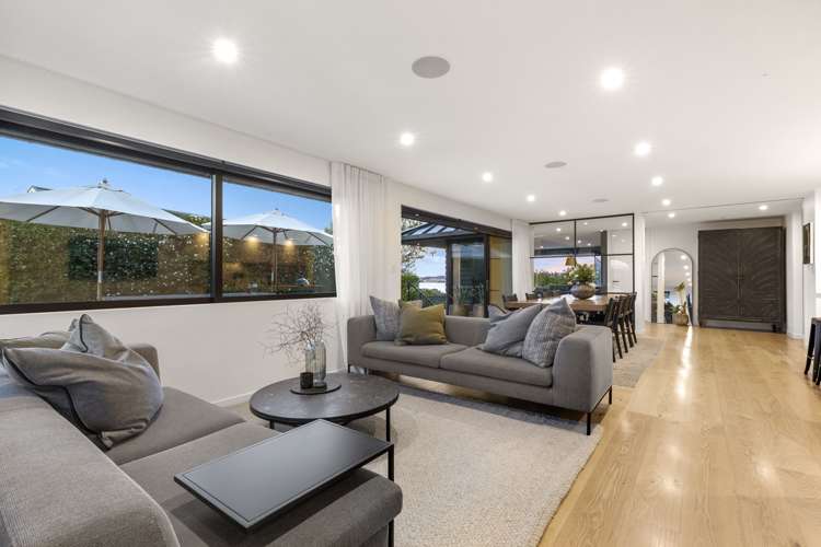 48 Parkhill Road Mellons Bay_16