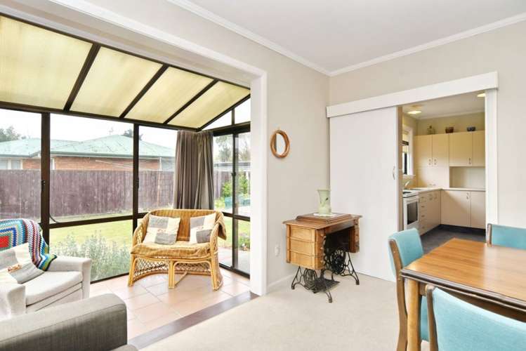 72 Racecourse Road Sockburn_6