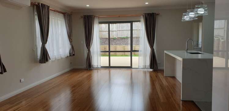28 Carrygawley Road Flat Bush_11