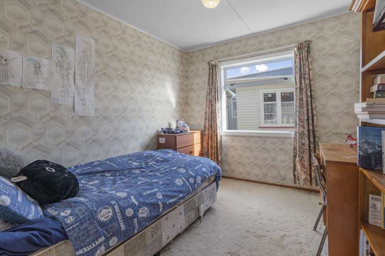 18 Heath Street Wainuiomata_10