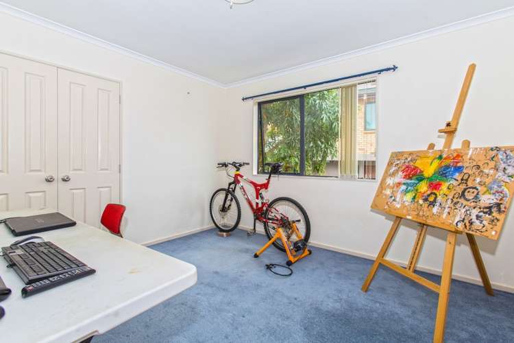 8 Baulcomb Parade Windsor Park_14