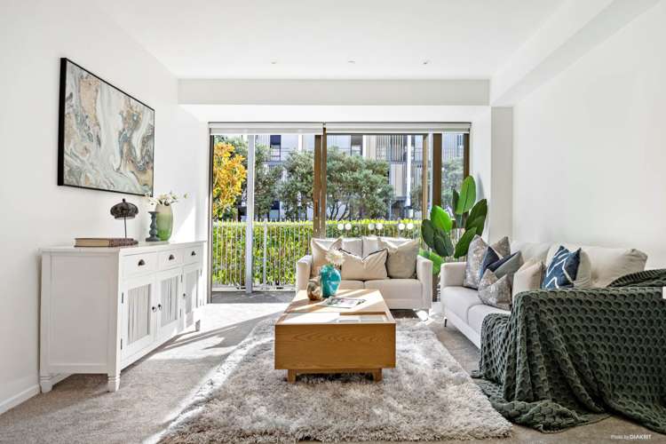 04/4g Bluegrey Avenue Stonefields_0