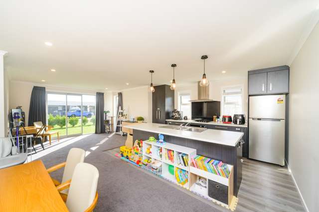 124 Pharazyn Street Feilding_2