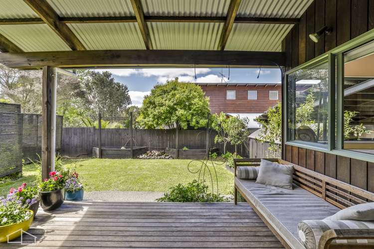 542a West Coast Road Oratia_8