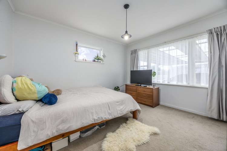 73 Oakdale Road Mount Roskill_5