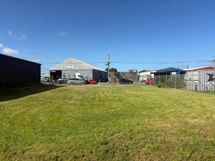 23 Riverbank Road Otaki_1