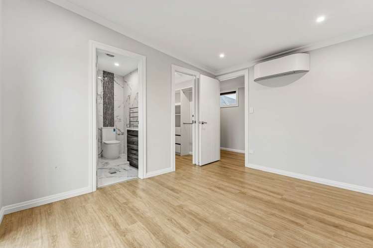 62 Castlebane Drive Flat Bush_14