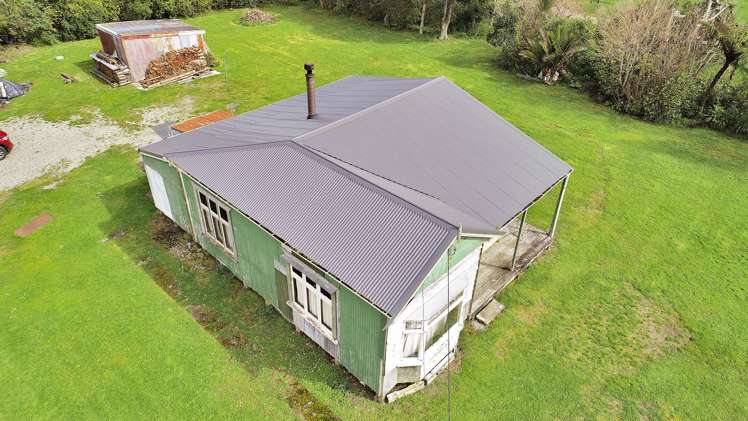 11 Sunderland Street Waimangaroa Waimangaroa_4