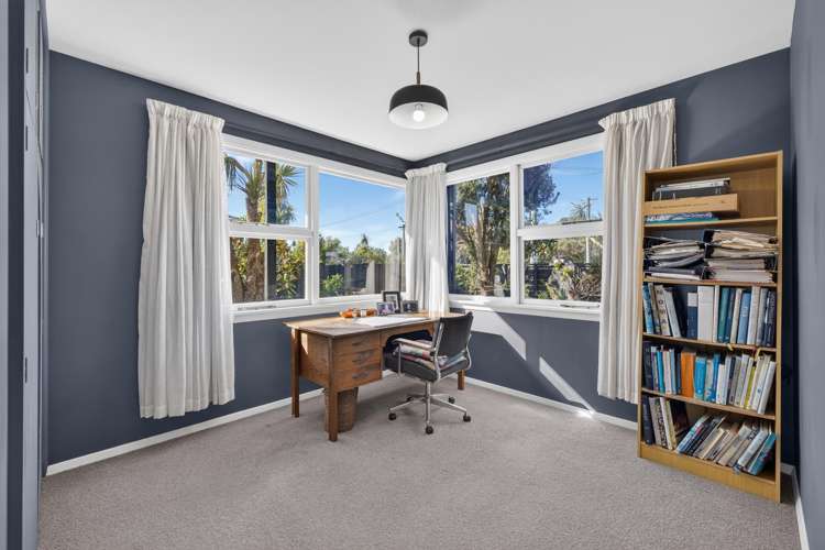 114 Rocking Horse Road Southshore_16