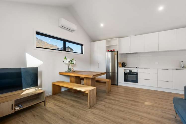 11 Flax Street, Hanley's Farm Jacks Point_26