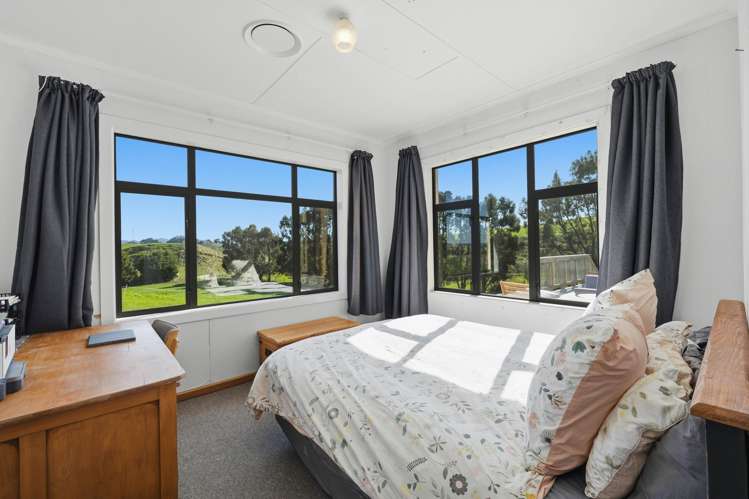 115 Whare Range Road_3