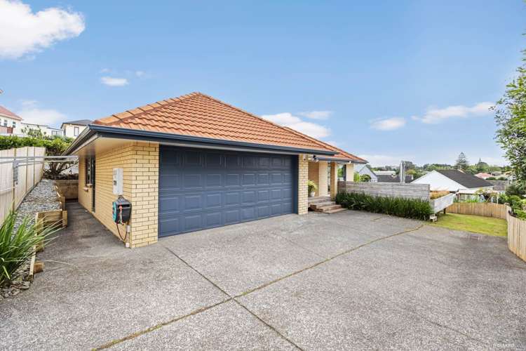 13 Milliken Avenue Mount Roskill_16