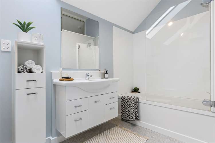 4/56 Hewitts Road Merivale_14