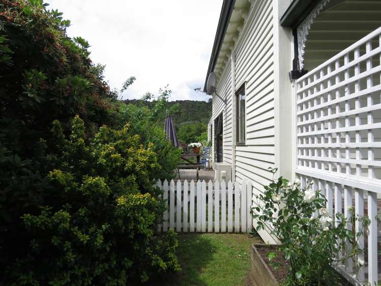83 Dick Street Reefton_22
