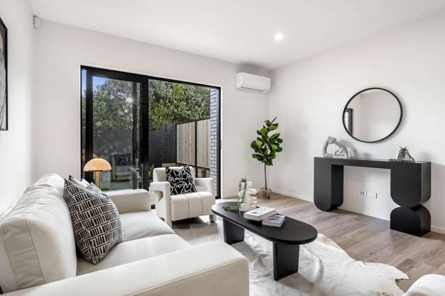 2/36 Thatcher Street Mission Bay_2