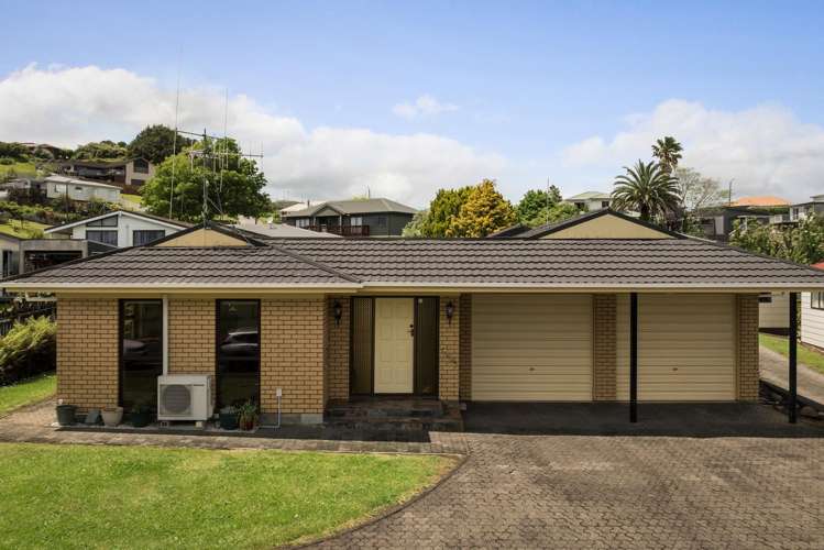 58 Norwood Road Paeroa_21