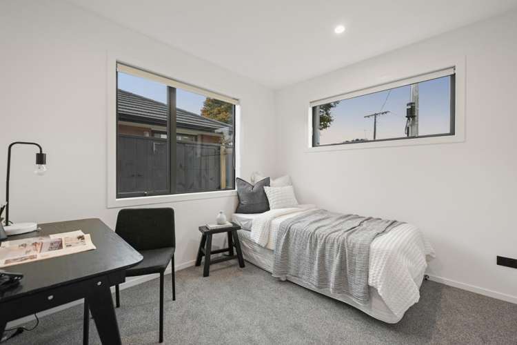 3/3 Vesty Avenue Hillcrest_10
