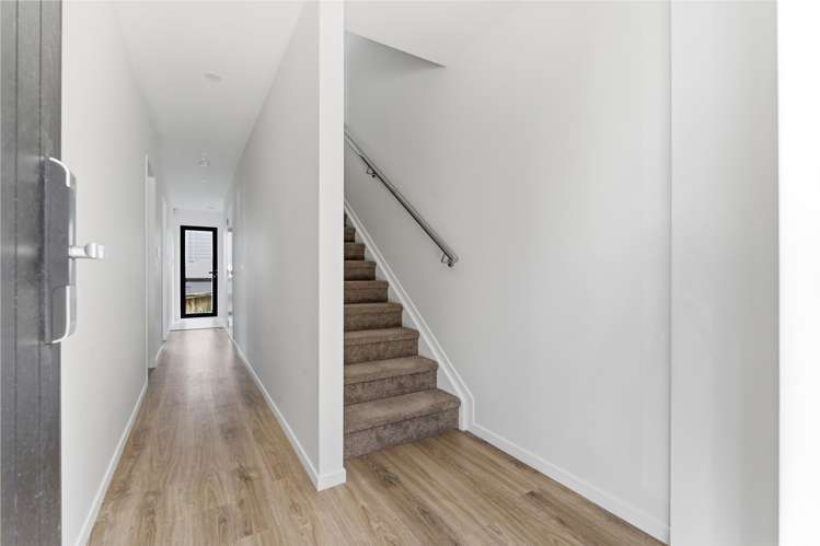 8/233 Great North Road Henderson_7