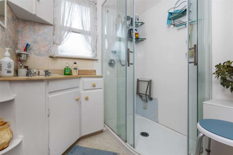 89 Kent Street Carterton_14