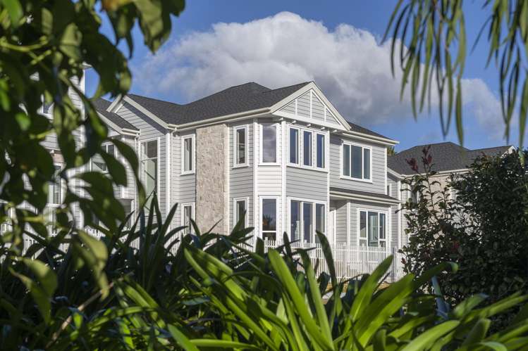 Lot 6/14,16,18 William Souter Street Forrest Hill_56