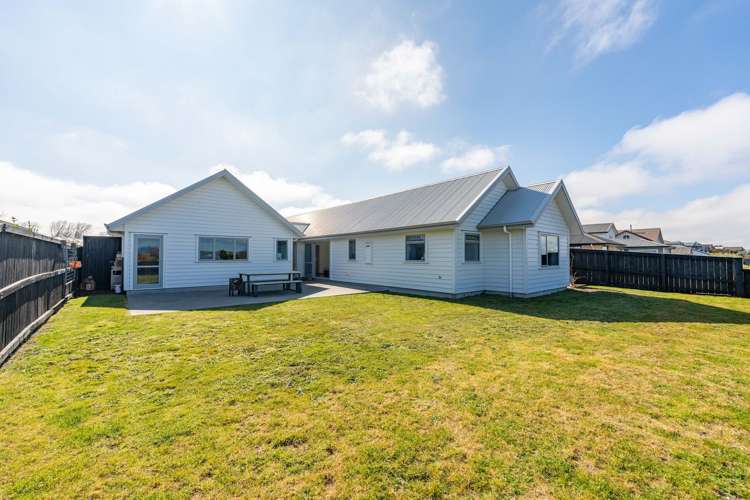 76 Huka Heights Drive Rangatira Park_11